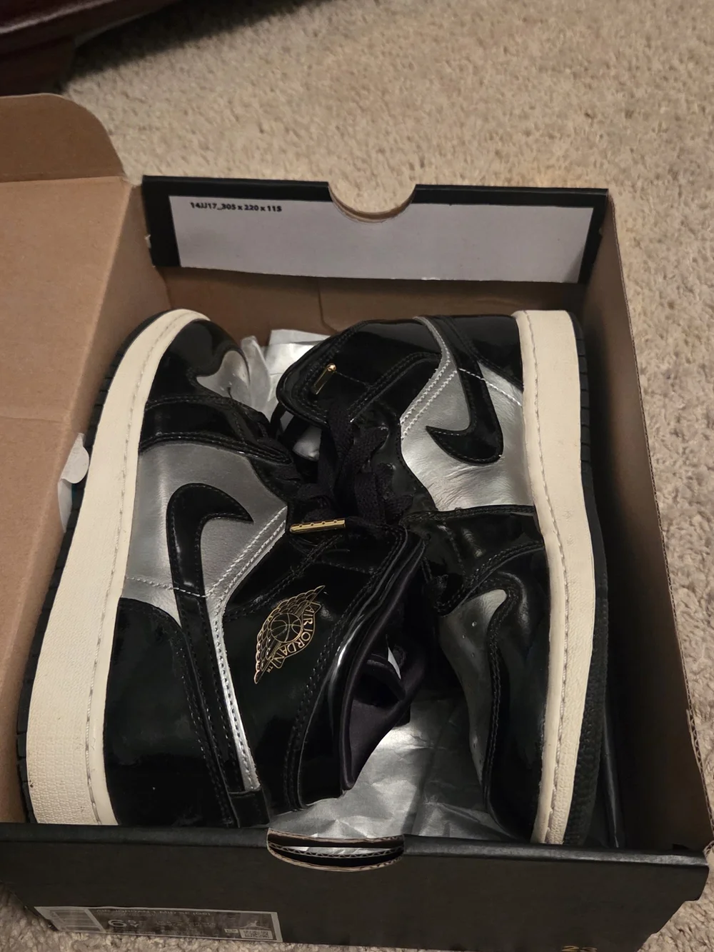 Air Jordan 1 MID SE (GS)